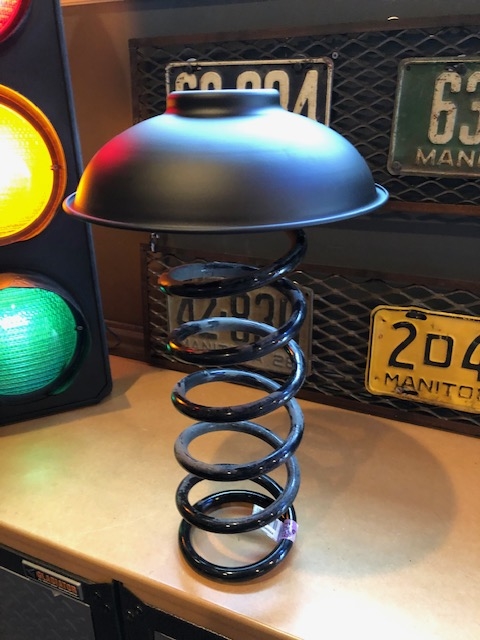 92zz-customs-garage-art-lamp-in-progress Spring Lamp